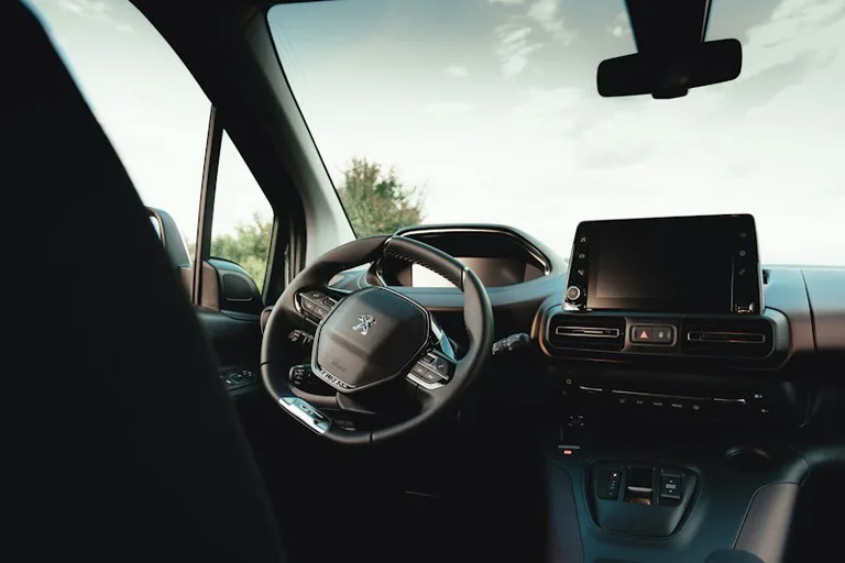 Bensiin, diisel või elektriauto: kuidas planeerida pere transpordikulusid 2026